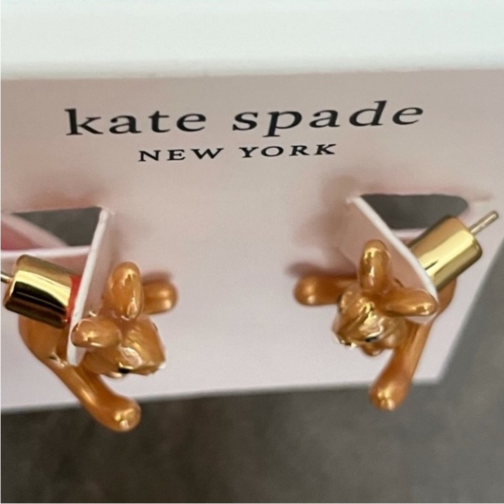 KATE SPADE NEW YORK ♠️
SMALL BUNNY FRONT-BACK
JACKET STUD EARRINGS 🐰 - Picture 5 of 8